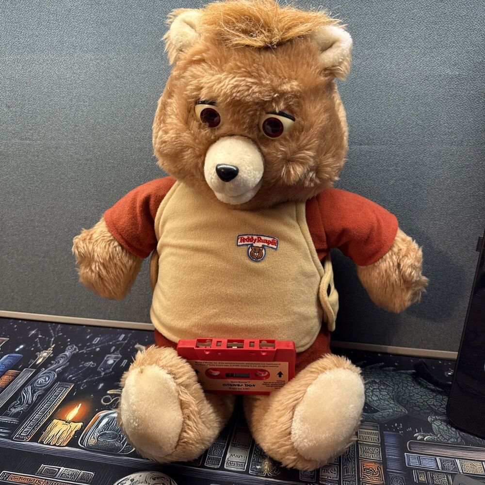 Teddy Ruxpin Vintage 1985 Worlds of Wonder Sound Works Mouth Does Not For Repair